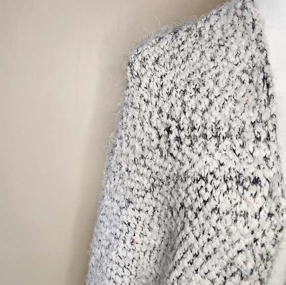 Umgee Popcorn Marbled blanket sweater cardigan Size Medium/Large - Picture 4 of 10